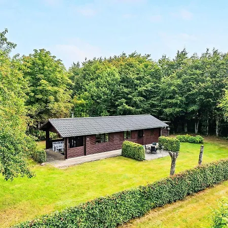 Holiday home Xlix *