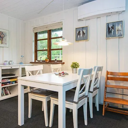Holiday home Xlix